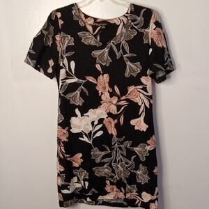 Nicole Miller Original Women's Small Floral Black and Pink Dress. Elegant